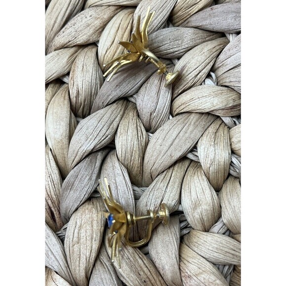 B N Signed Brushed Gold Tone Vintage 1950's Star Screw Back Earrings Fairy - Picture 6 of 9